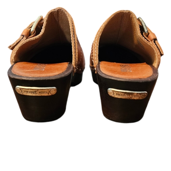 Michael Kors Women's Leather Studded Clogs Size 6M - Picture 5 of 10